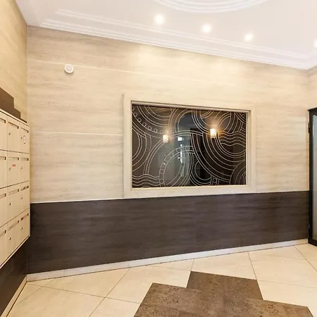 L'azuera Center 2p Design 4 Pers Secure Parking Apartman