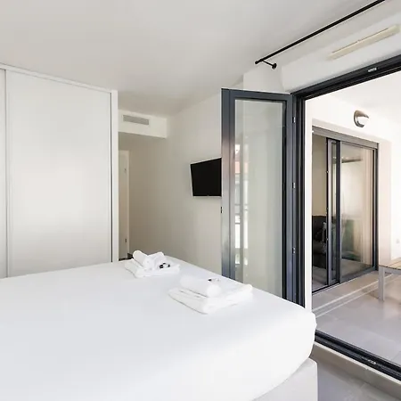 L'azuera Center 2p Design 4 Pers Secure Parking 5 Mins Croisette Apartman Cannes
